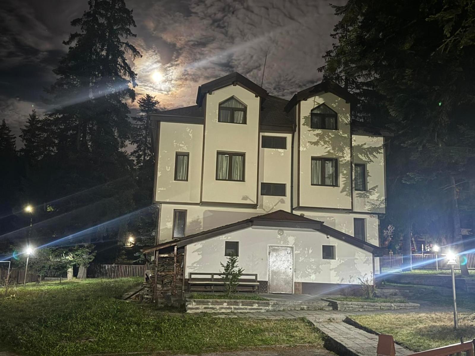 Villas Mura With Spa & Hot Swimming Pool Боровец Екстер'єр фото